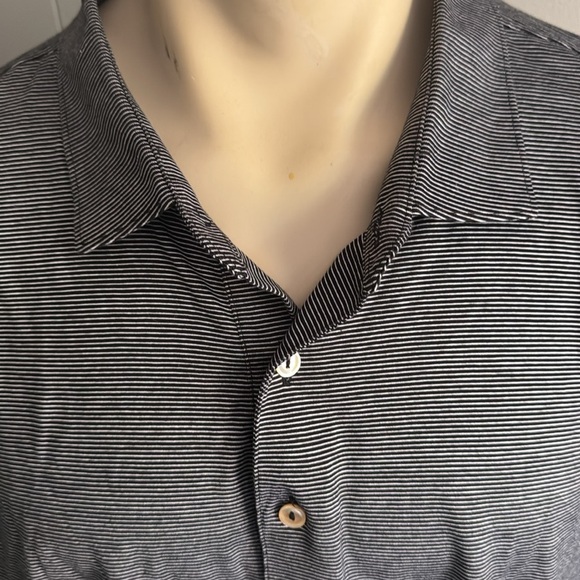 Peter Millar black/white narrow stripe 3 button placket short sleeve polo shirt. - Picture 3 of 6